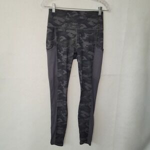 Fabletics PowerHold Leggings Camo High Waisted Side Pocket Workout‎ Mesh  Small
